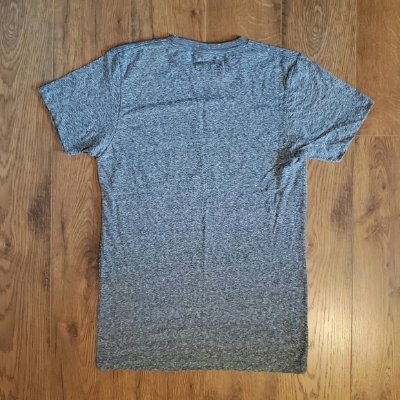 Bud Light Beer Heathered White Gray Short Sleeve Shirt Size Small NWOT - Picture 3 of 6